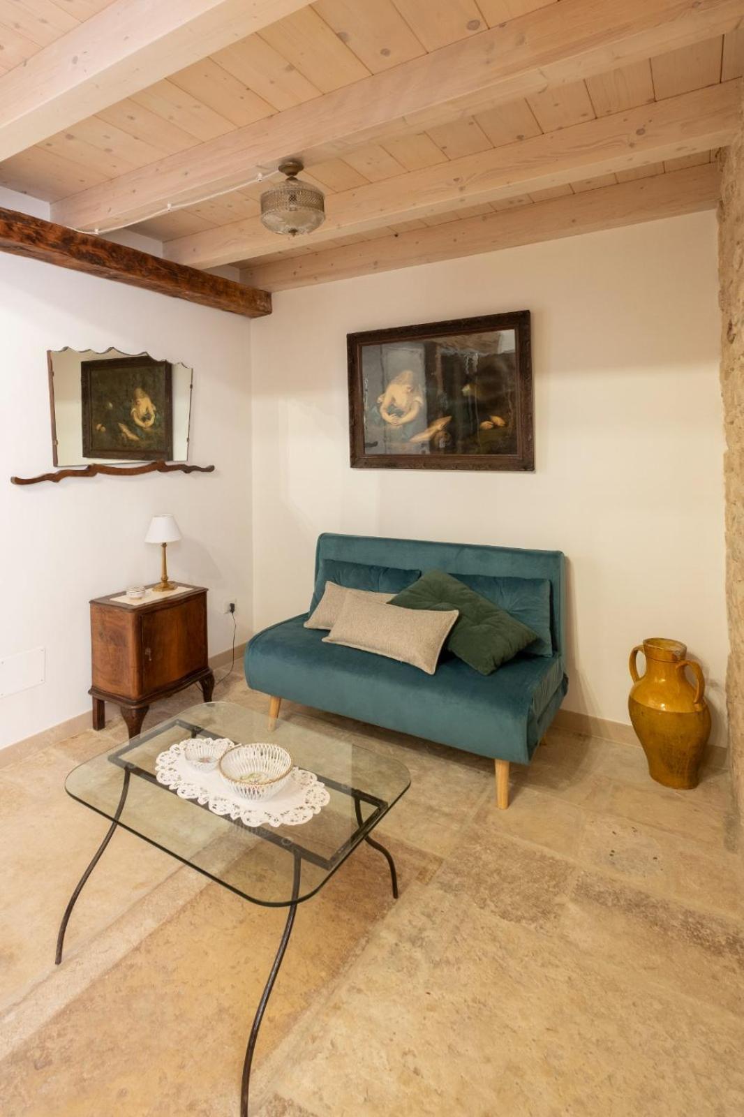 Hotel Palazzo Rizzi Dimora Dei Templari Bitetto Exterior foto